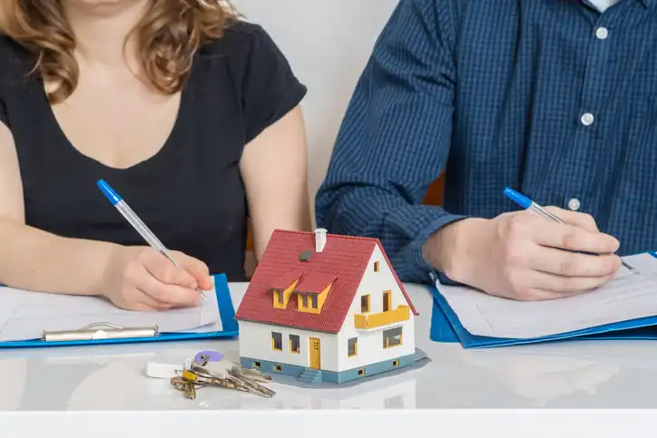 Should You Sell the House, Buy Out Your Partner, or Keep It for Now Kendal?